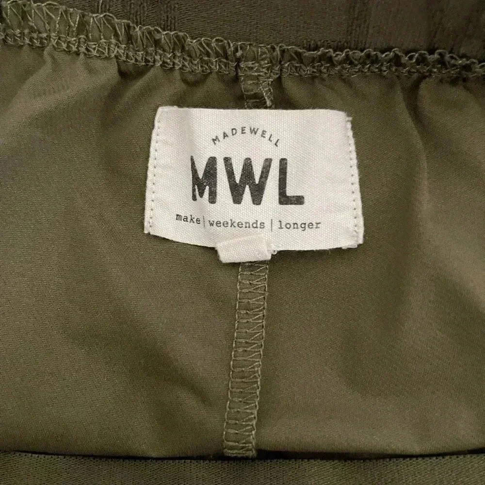 Madewell olive green athletic Allways Pull-On MWL Short size M - Picture 3 of 5